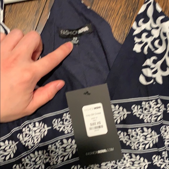 Fashion nova navy maxi dress with front slit - Picture 5 of 8